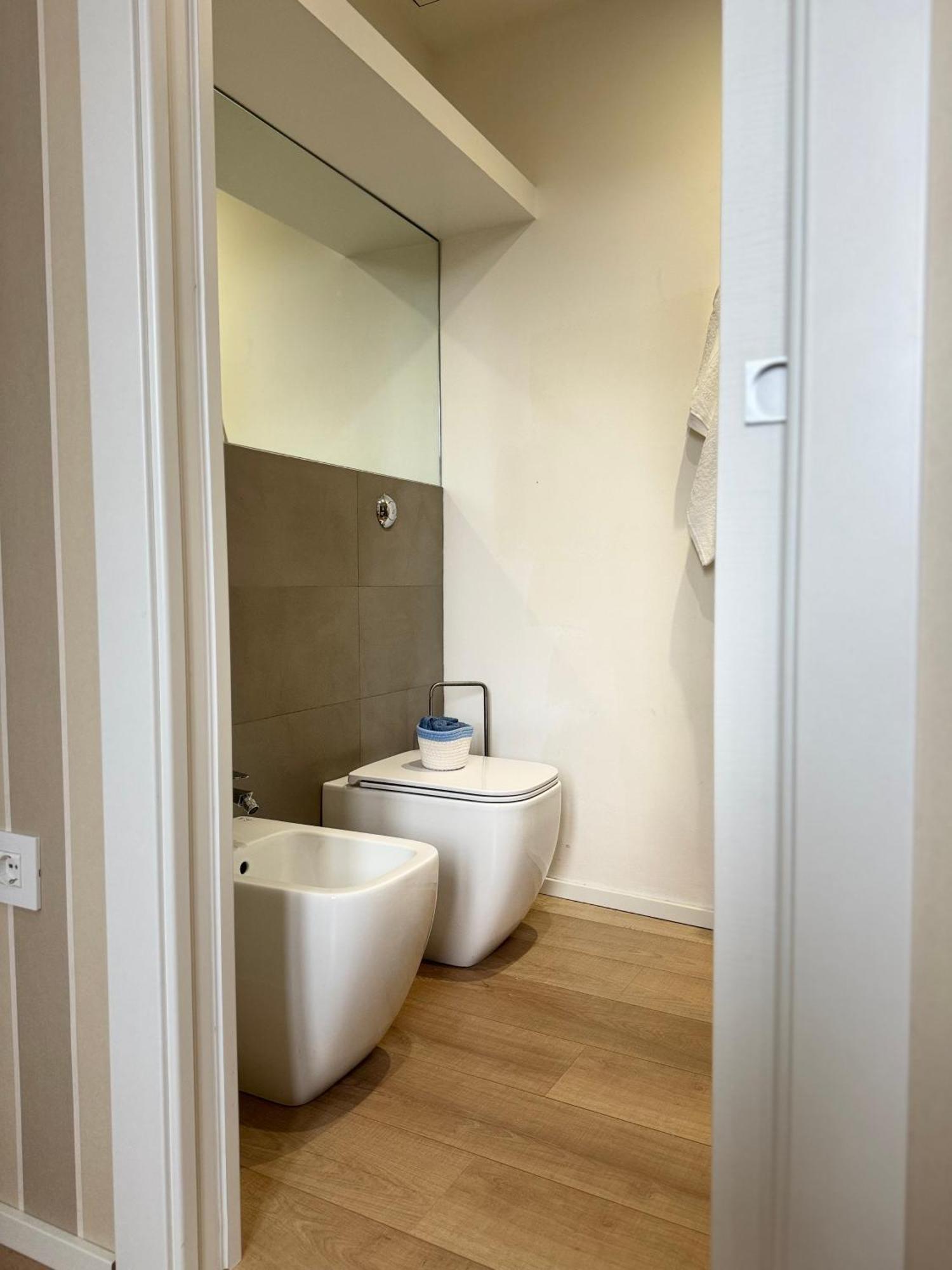 Fl Apartments Nel Corso 卡利亚里 外观 照片