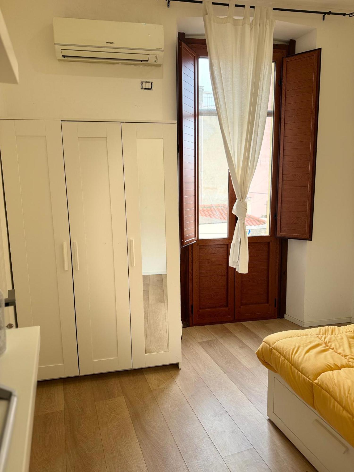Fl Apartments Nel Corso 卡利亚里 外观 照片