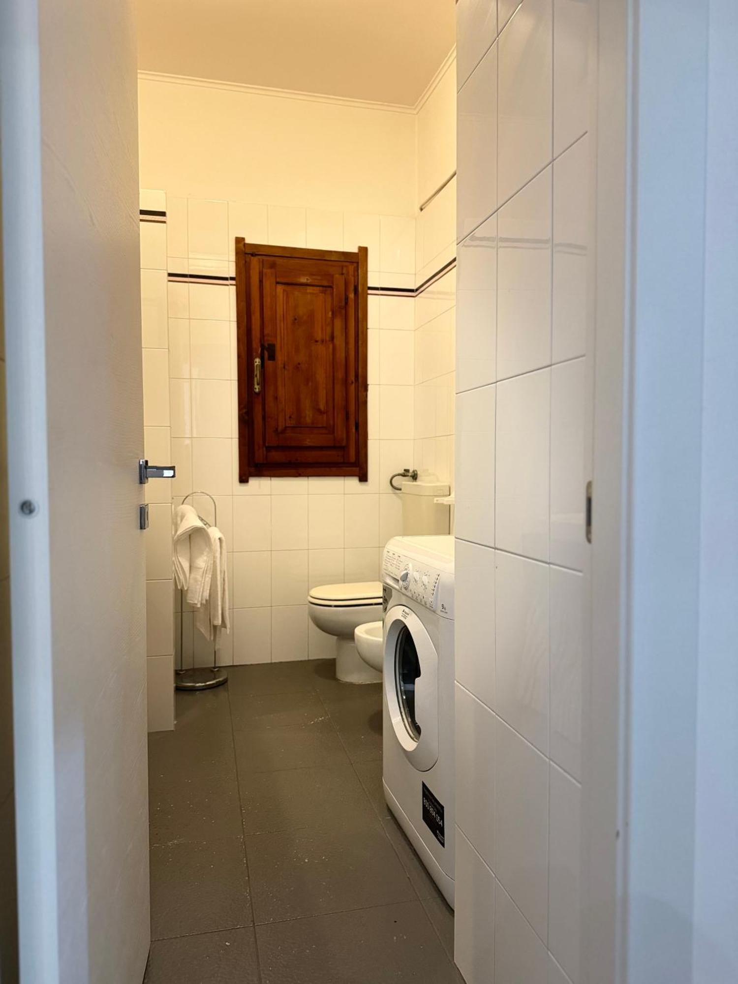 Fl Apartments Nel Corso 卡利亚里 外观 照片