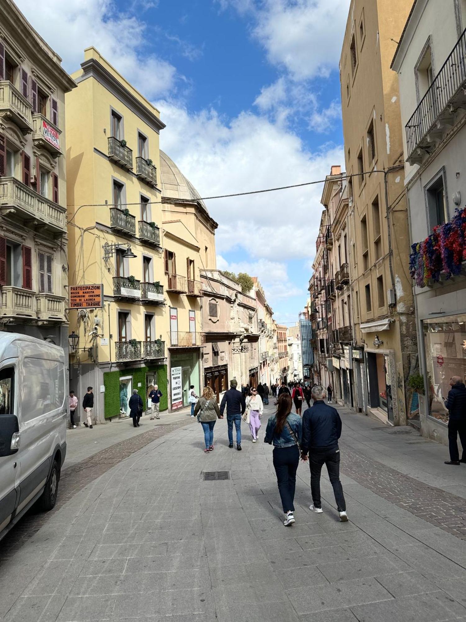 Fl Apartments Nel Corso 卡利亚里 外观 照片